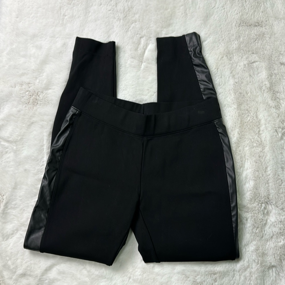 White House black market black leggings XS